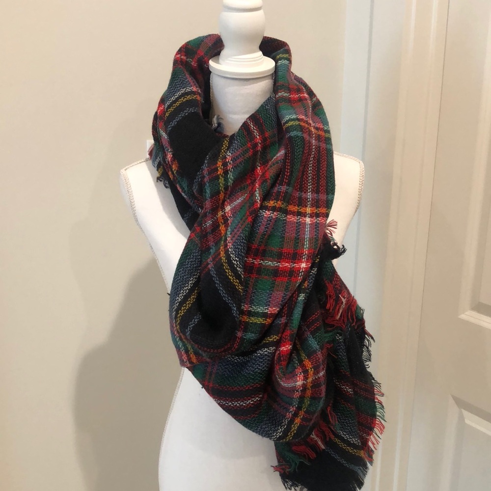Plaid scarf